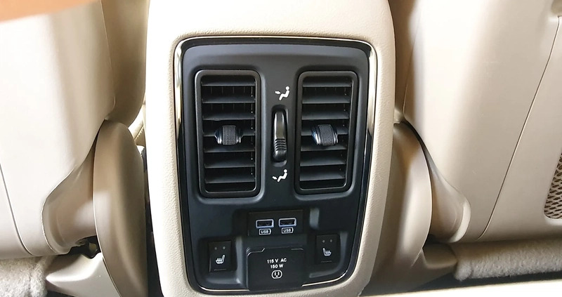Jeep Grand Cherokee cena 78700 przebieg: 146670, rok produkcji 2014 z Warszawa małe 106